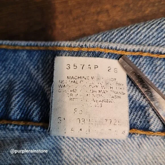 Vtg Levi's Jeans 48x30 Measures 46x30 Relaxed 540 Orange Tab Medium Light Wash